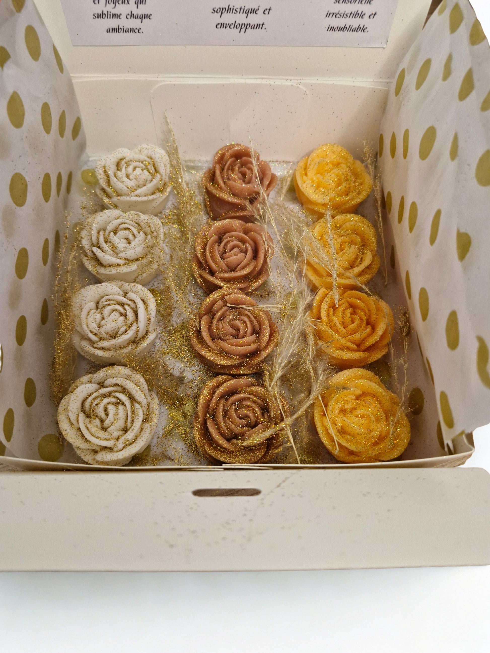 Caixa Wax Melts Rosas — tons dourados e neutros